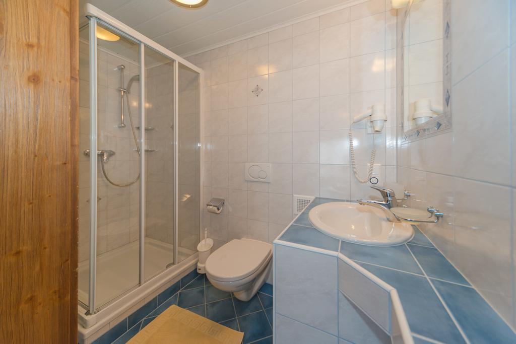 Appartement Gloesalm à Ramsau am Dachstein Chambre photo